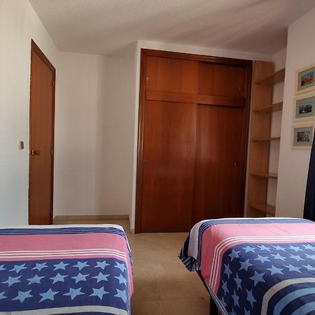 Atico Con Terraza Y 2 Habitaciones En Casco Antiguo Benidorm Exterior foto
